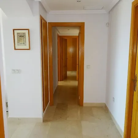 Beautiful Flat Near Golf Courses With Sea Views *