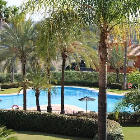 Apartment Beautiful Flat Near Golf Courses With Sea Views Estepona