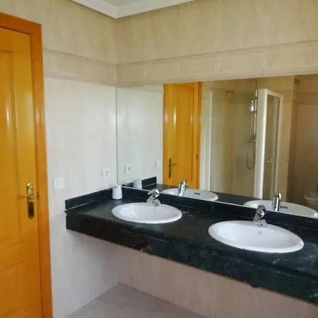 Beautiful Flat Near Golf Courses With Sea Views Apartment