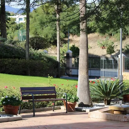 Beautiful Flat Near Golf Courses With Sea Views Apartment Estepona