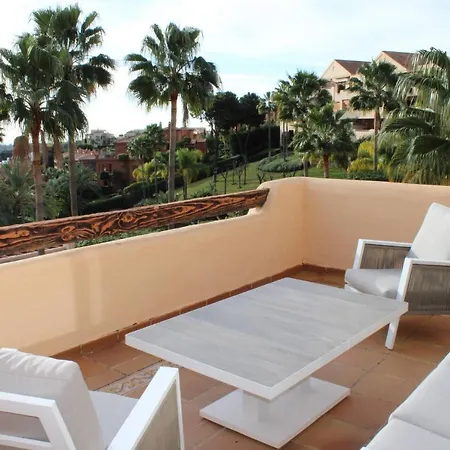 Beautiful Flat Near Golf Courses With Sea Views *