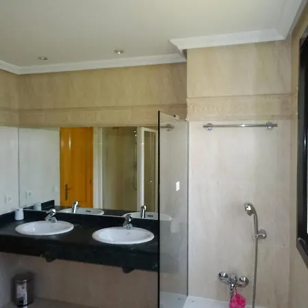 Apartment Beautiful Flat Near Golf Courses With Sea Views Estepona
